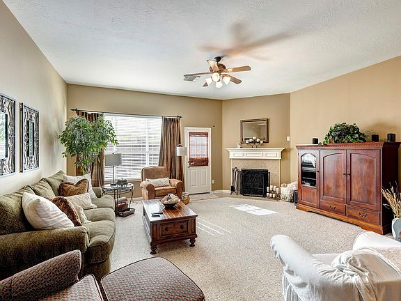 4th image of 4103 Dusty Ridge Ct