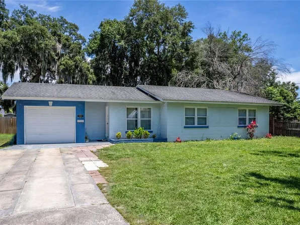 1104 Orange Ave, Tavares, FL 32778