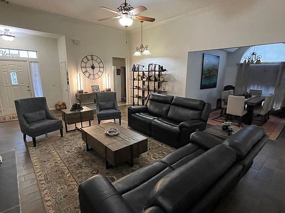 5th image of 11516 NW 5th St