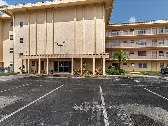 2nd image of 4151 NW 41st Street NW #308