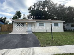 4972 SW 4th St, Pompano Beach, FL 33068