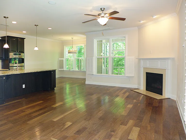 304 Rose Walk Ln — Photo 2