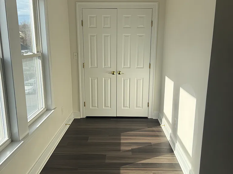 106 Osborne St #3 — Photo 6