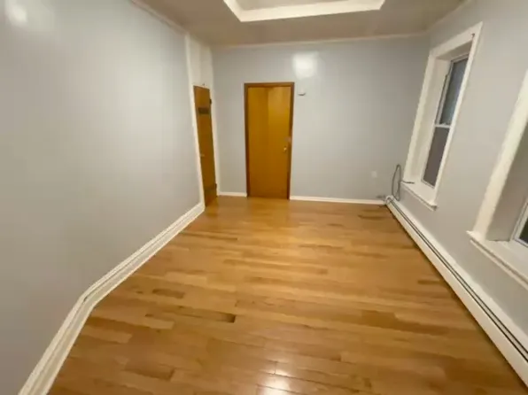 111 Baldwin Avenue image 4 of 6