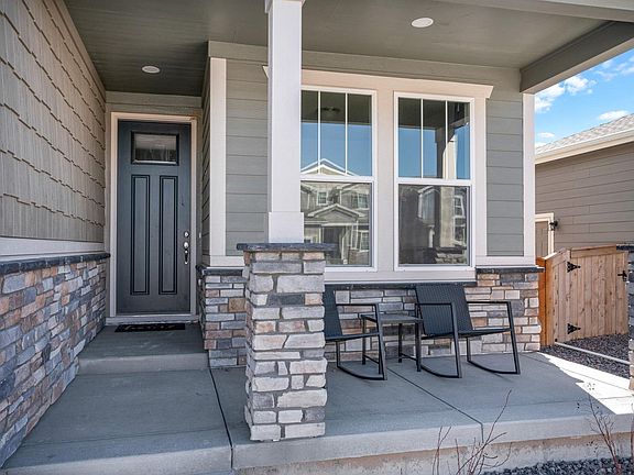 3rd image of 864 Forest Canyon Rd