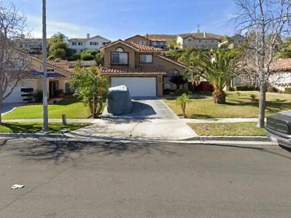 2nd image of 712 Lassen Dr