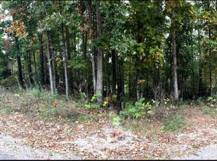 409 Cayuga Dr, Loudon, TN 37774