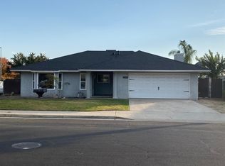 1794 Ashcroft Ave, Clovis, CA 93611
