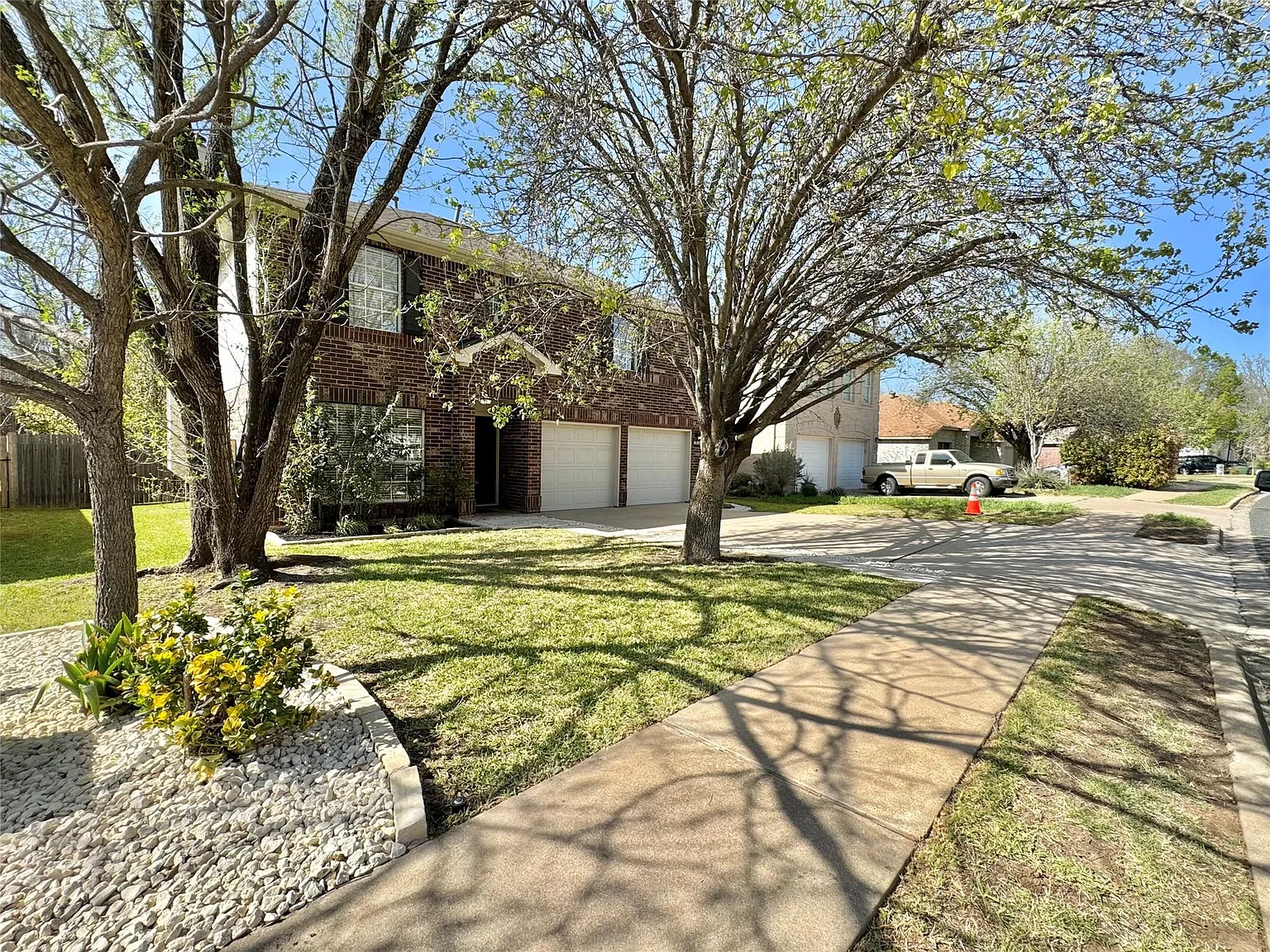 3 bed, 2.5 bath, 1632 sqft, $2,195 — Photo 4