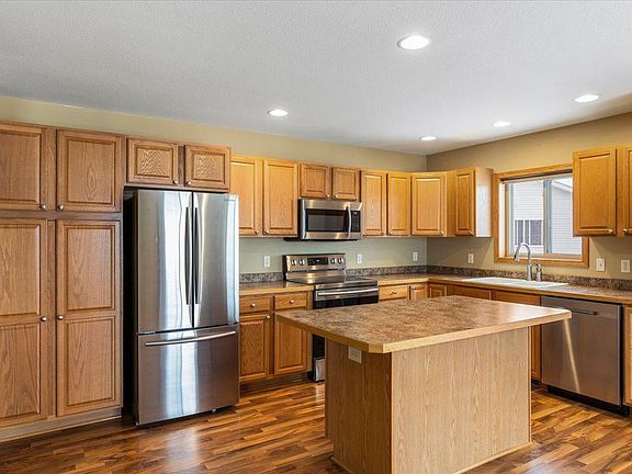 5th image of 15273 Clearview Ln