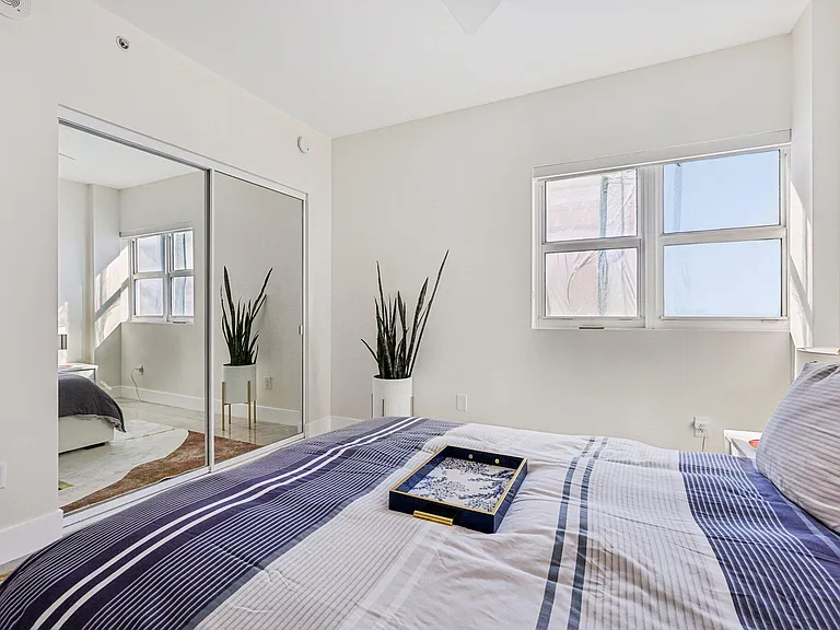 2640 Lake Shore Dr #2312 — Photo 26