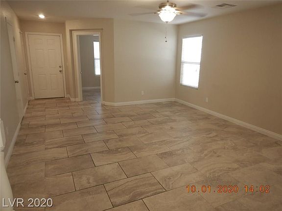 5th image of 10819 Bayview House Ave