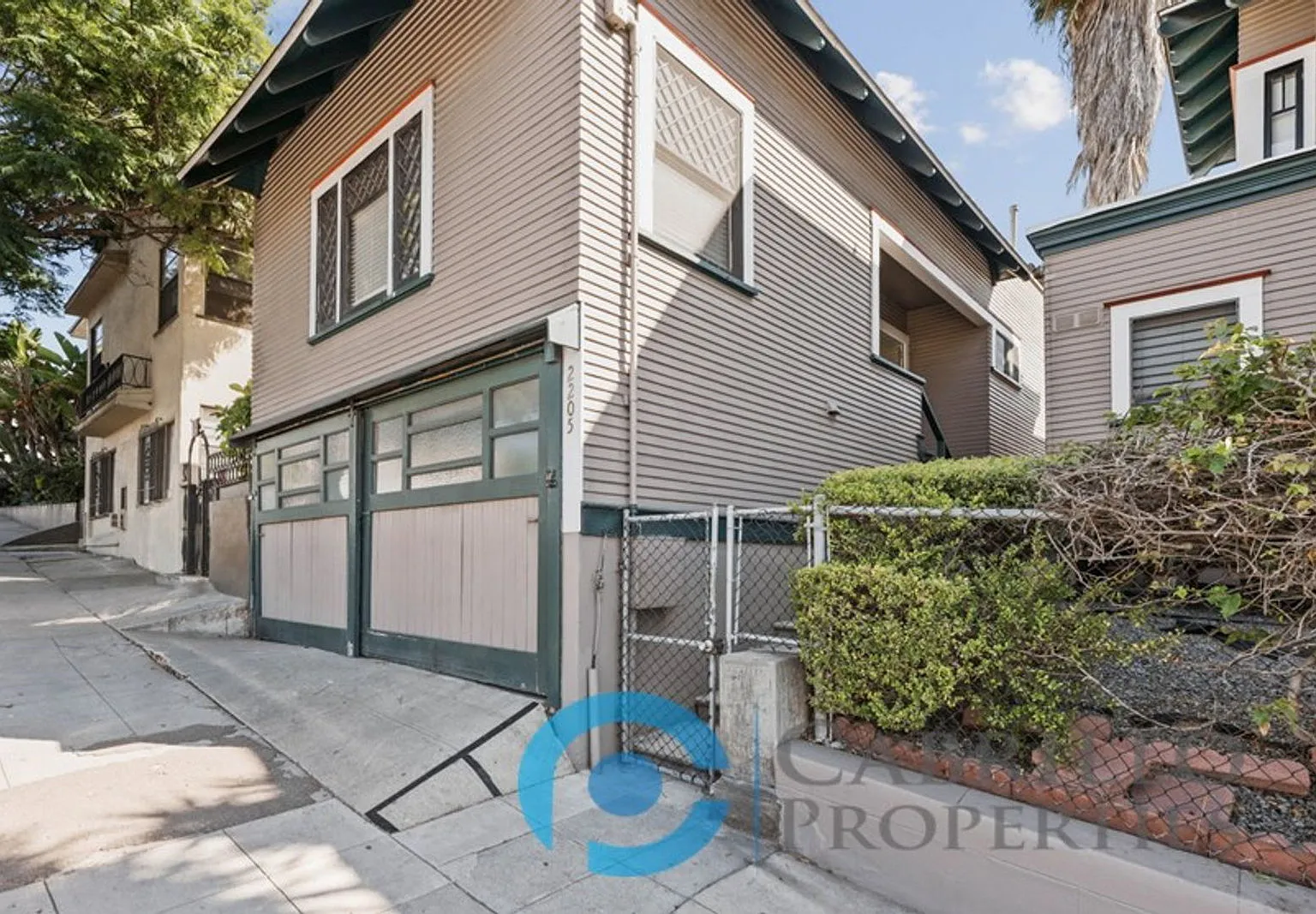 2 bed, 2.0 bath, 950 sqft, $3,295 — Photo 1