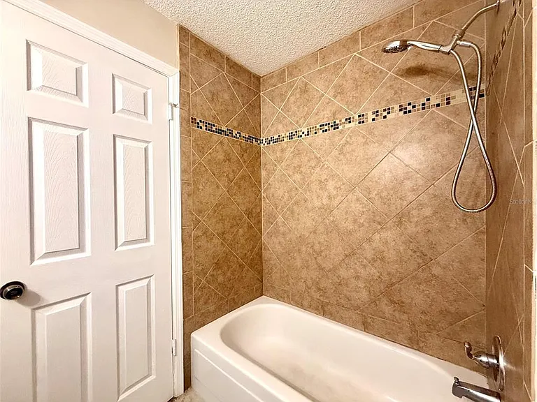 534 Orange Dr #27 — Photo 19