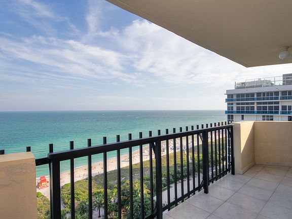 3rd image of 2401 Collins Ave #C