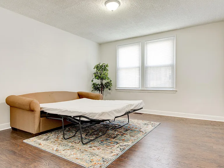 1222 18th Pl NE #2 — Photo 9
