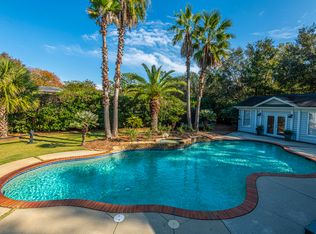 963 Lansing Dr, Mount Pleasant, SC 29464