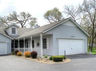 11435 Ventura Trl, Saint John, IN 46373