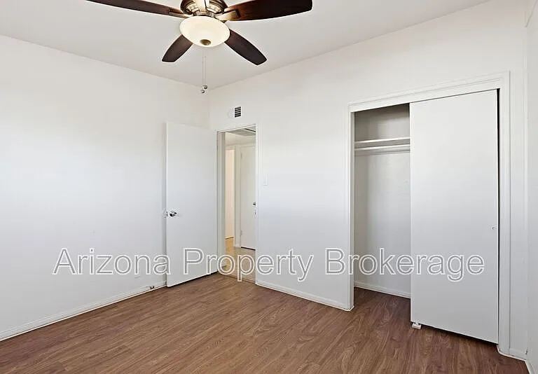 450 W 6th St #A — Photo 19