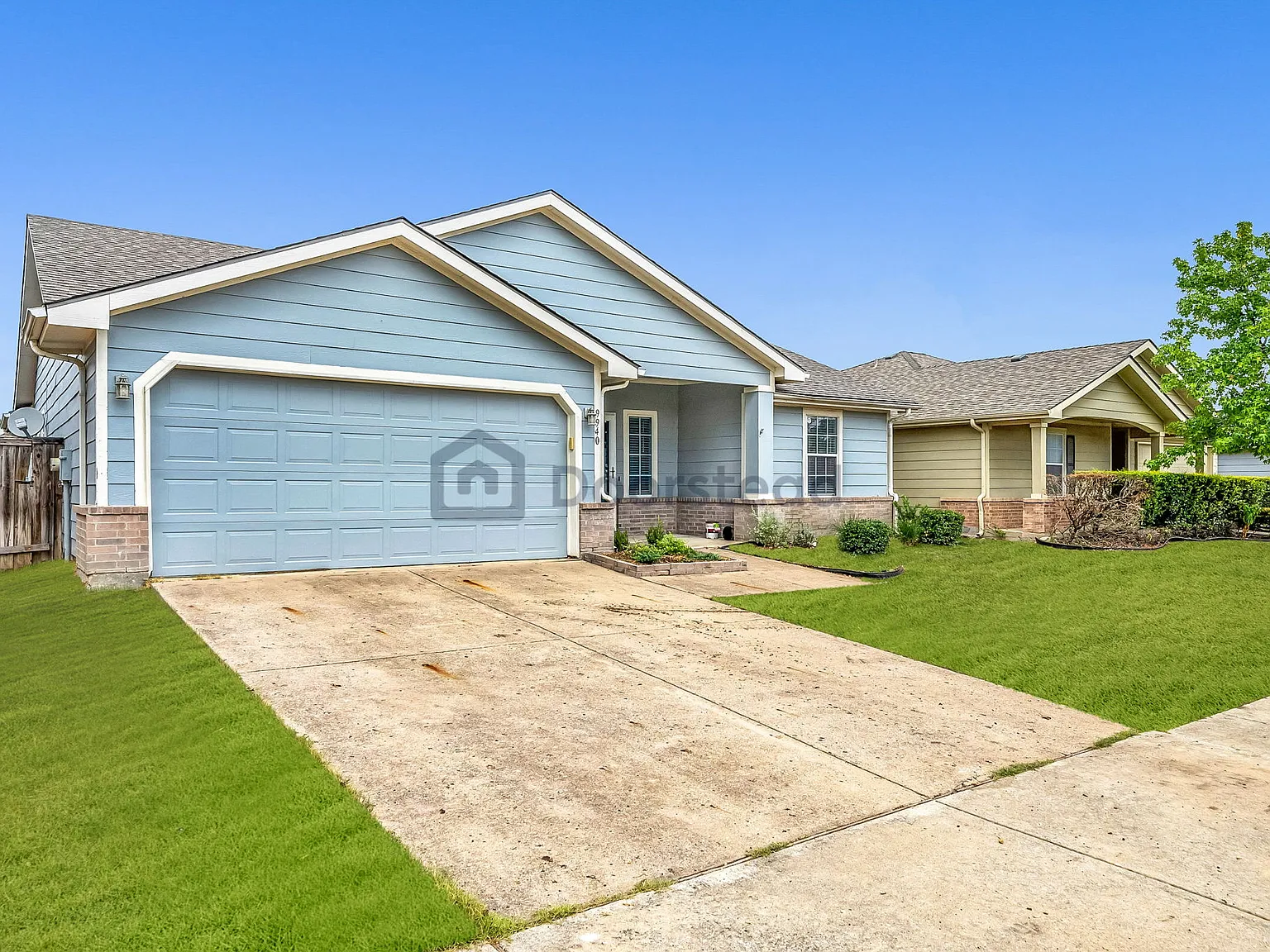 3 bed, 2.0 bath, 1700 sqft, $2,200 — Photo 3