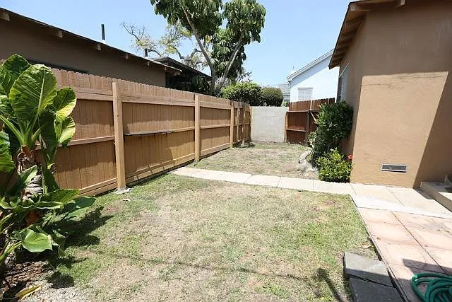 4317 Westlawn Ave — Photo 9