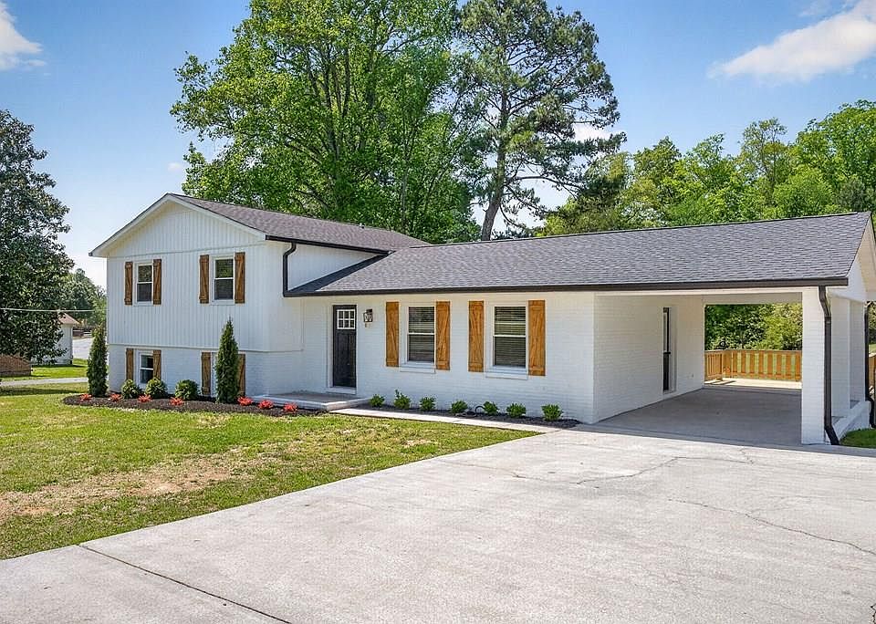 1st image of 1021 Holladay Rd