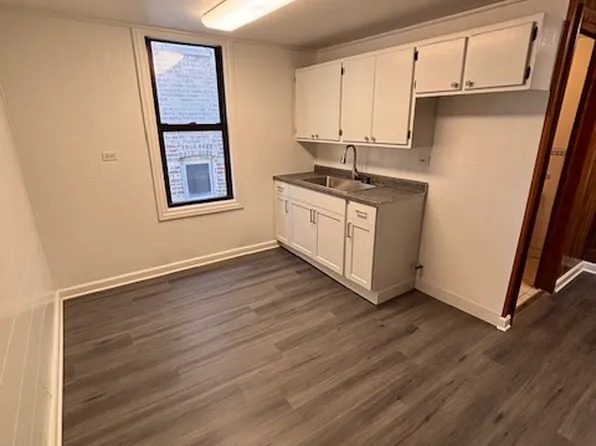 2403 S Avers Ave #3, Chicago, IL 60623