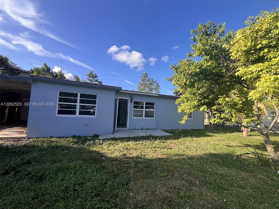 1st image of 15485 Harrison Dr