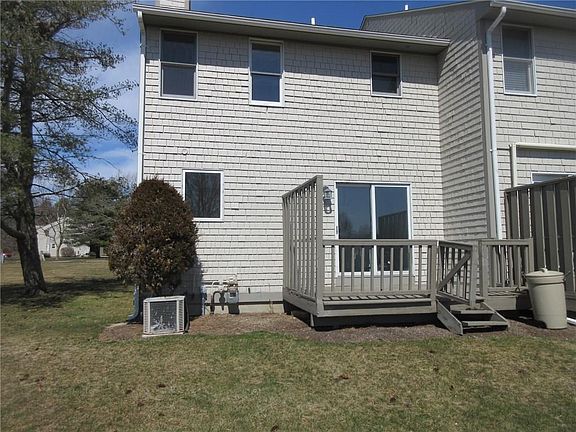 2nd image of 21 Noel Ct