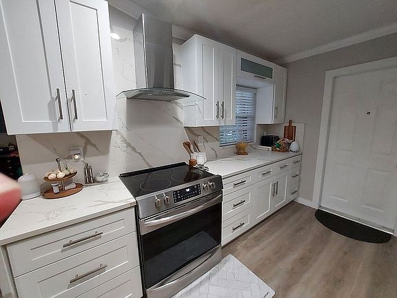 3rd image of 12540 SW 7th Pl