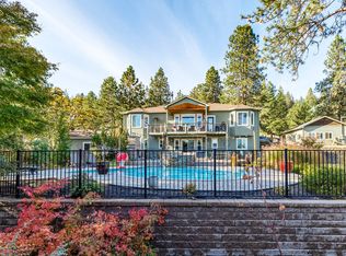 4300 Tami Ln, Central Point, OR 97502