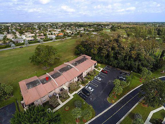2nd image of 21547 Cypress Hammock Dr APT 42C