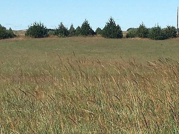 2nd image of LOT 3 8th Ave
