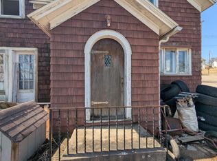 104 Franklin St, Elroy, WI 53929