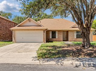 2107 Border Mill Dr, San Antonio, TX 78230