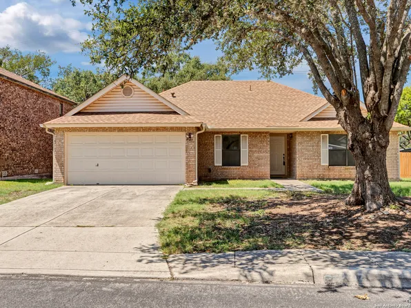 2107 Border Mill Dr, San Antonio, TX 78230