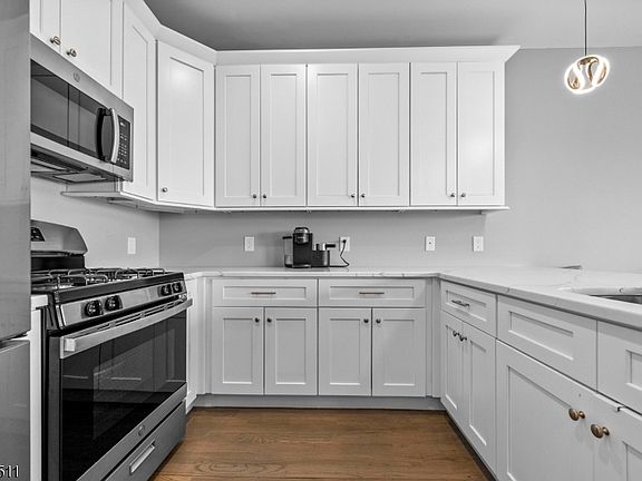 4th image of 64 Halina Ln