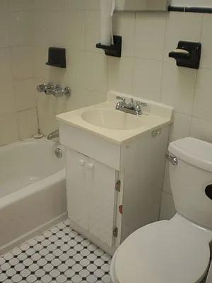 Rented by Frank Valvo Real Estate | media 3