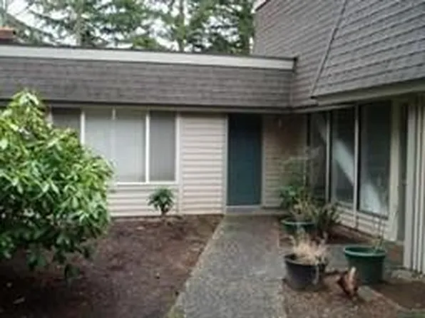 14507 NE 7th Pl APT 3, Bellevue, WA 98007