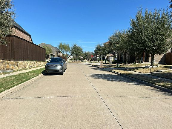 5th image of 400 Dianna Dr