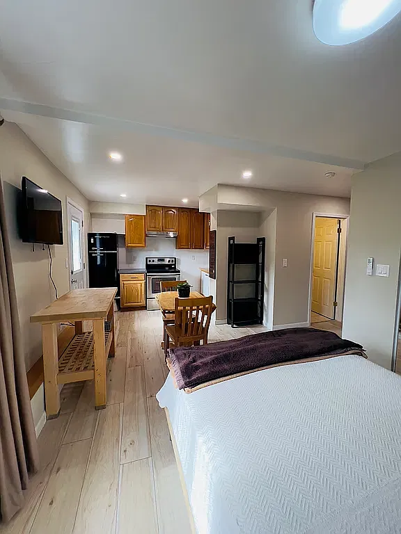 1 bed, 720 sqft, $2,600 — Photo 4