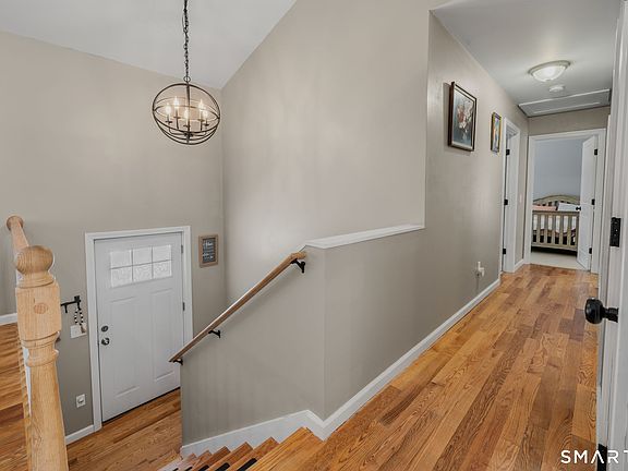 5th image of 19 Moxley Road