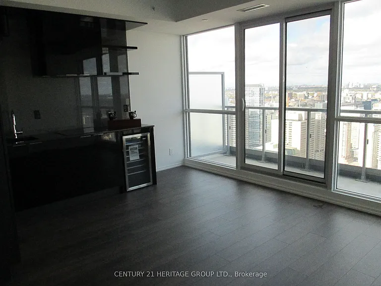 70 Temperance St #4802 — Photo 3
