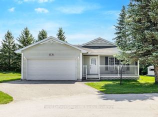 77 Pennsylvania Ave, Wasaga Beach, ON L9Z3A8