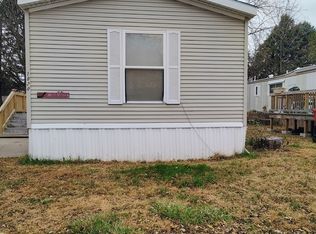 1020 Katherine St, Vermillion, SD 57069