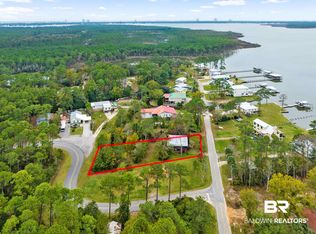 7770 Bayshore Dr, Elberta, AL 36530