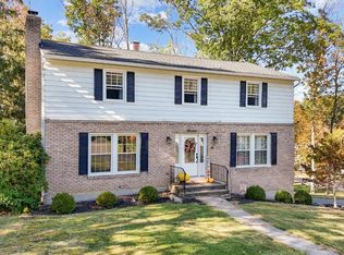 16 Hilltop Rd, Apalachin, NY 13732