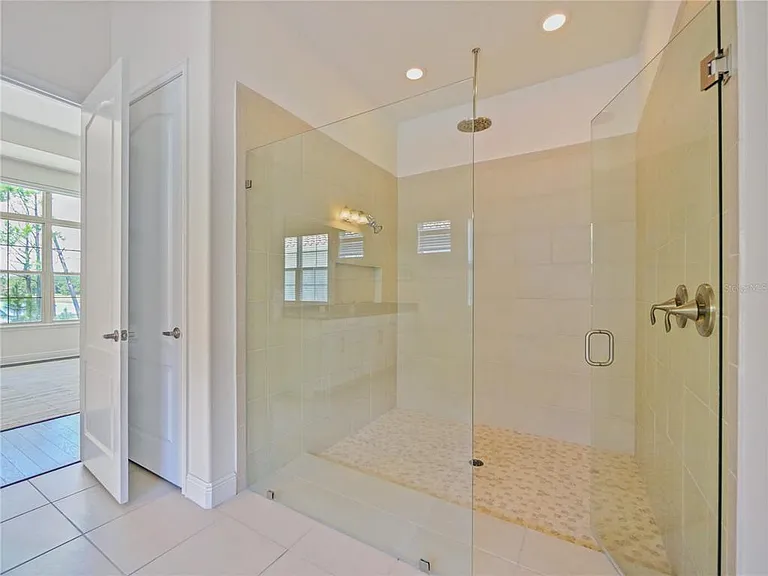 15704 Marina Bay Dr — Photo 34