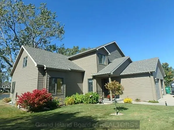 33 Lillian Ln, Doniphan, NE 68832