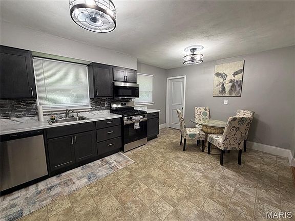 4th image of 118 Alice Dr
